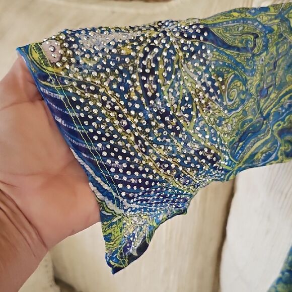 Blue and Green Patterned Women's Cover Up - Picture 4 of 6